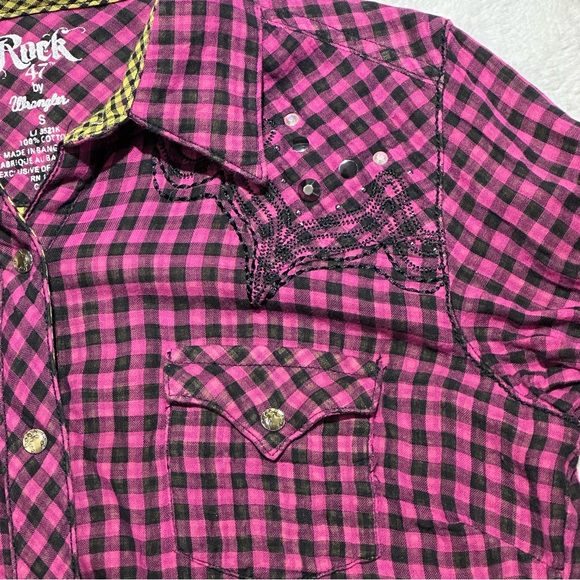 Rock 47 by Wrangler woman’s size small button up top - Picture 2 of 4